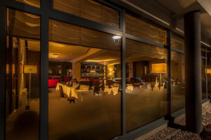 فنادق بوزنانسكي في بولندا شقق مطعم بوزنان الأحداث