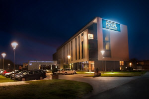 فنادق بوزنانسكي في بولندا شقق مطعم بوزنان الأحداث