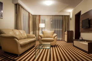 فنادق بوزنانسكي في بولندا شقق مطعم بوزنان الأحداث